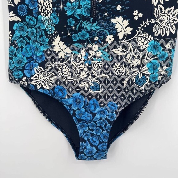Johnny Was Fly Womens Zip Swimsuit Blue Floral Short Sleeve Neoprene One Piece M - Picture 3 of 9